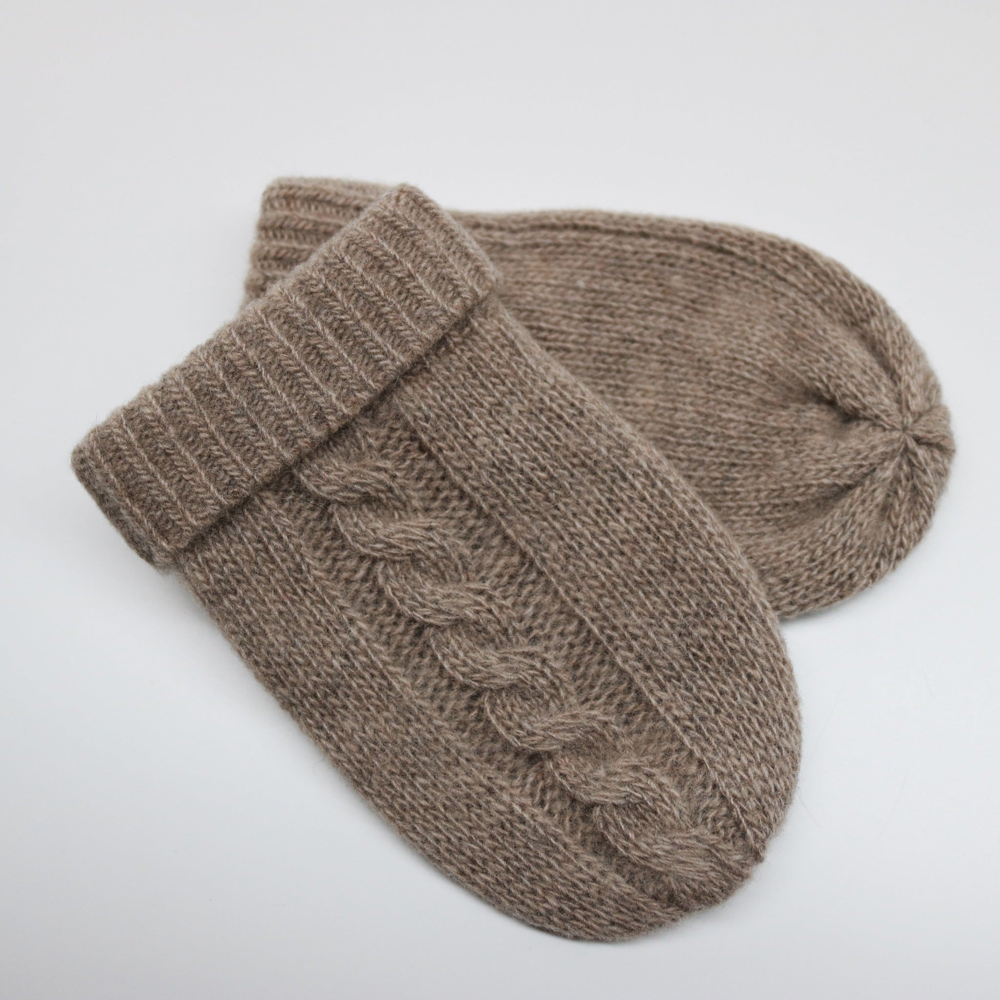 BABY CABLE CASHMERE MITTENS