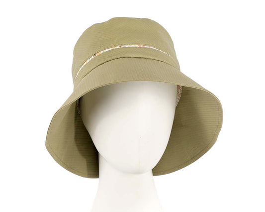 Green ladies bucket summer beach hat