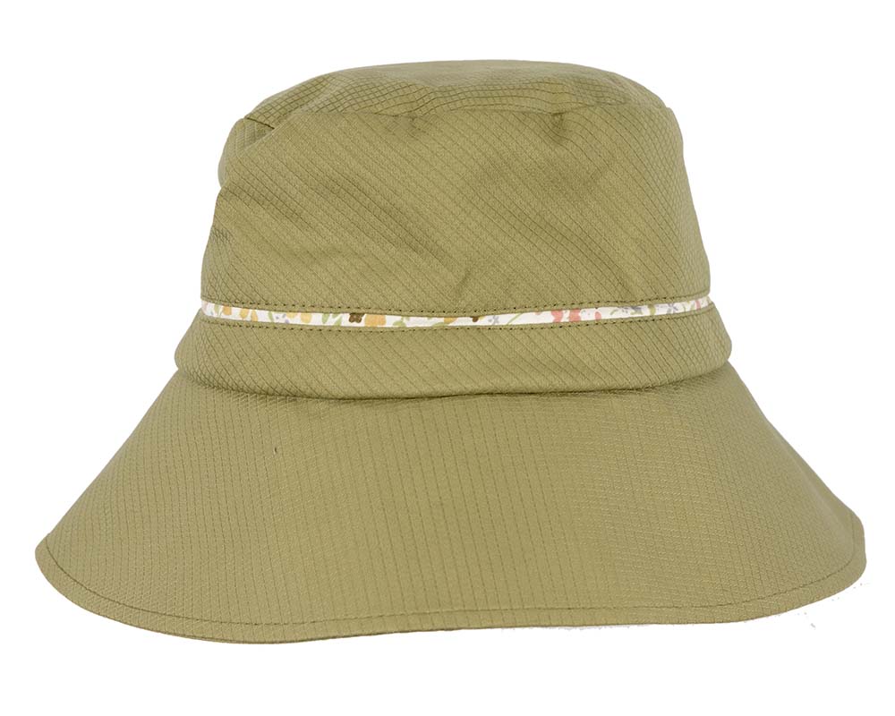 Green ladies bucket summer beach hat