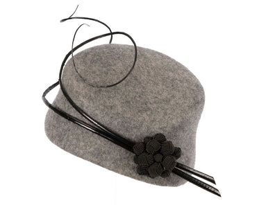 Bespoke grey winter racing fascinator by Fillies Collection