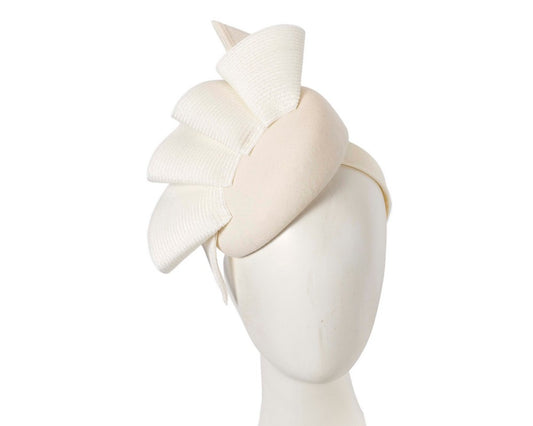 Cream pillbox fascinator by Fillies Collection