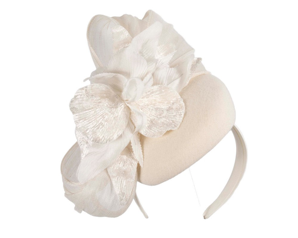 Bespoke cream flower pillbox by Fillies Collection