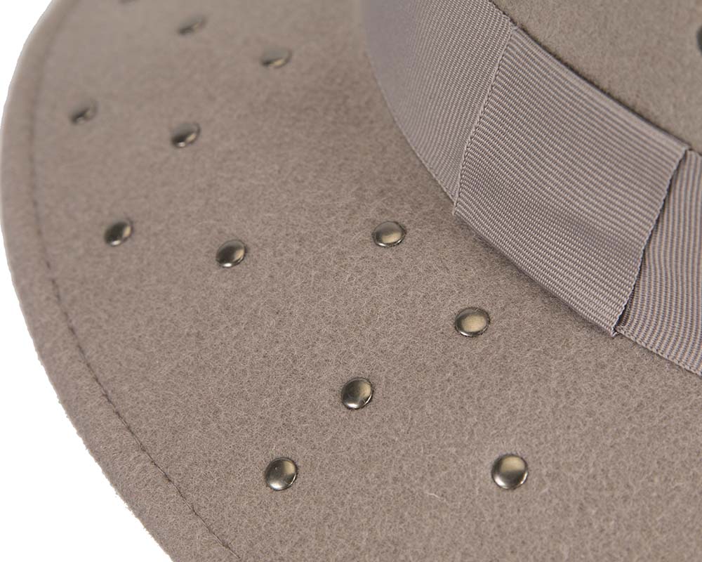 Exclusive wide brim grey fedora felt hat by Max Alexander