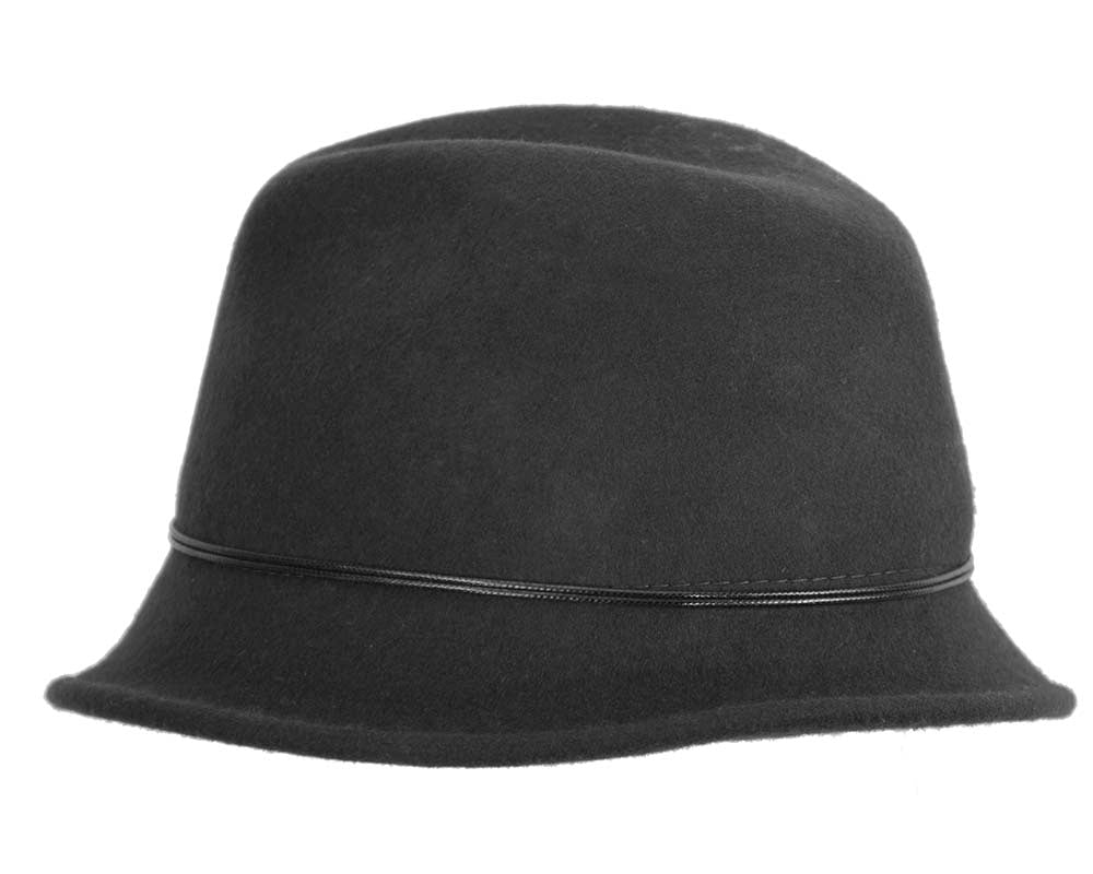 Black ladies fashion felt trilby hat by Max Alexander