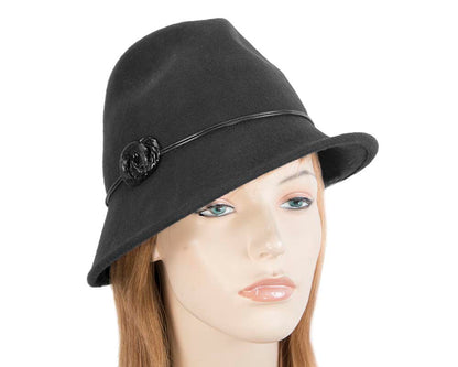 Black ladies fashion felt trilby hat by Max Alexander