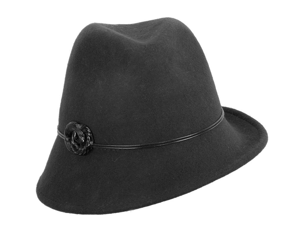 Black ladies fashion felt trilby hat by Max Alexander