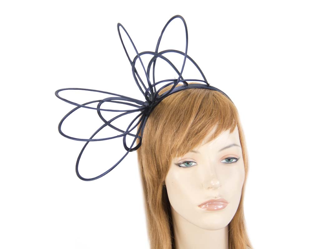 Astonishing navy fascinator