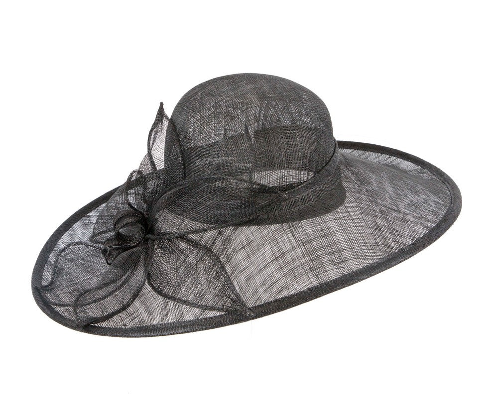 Black wide brim racing fashion hat by Max Alexander