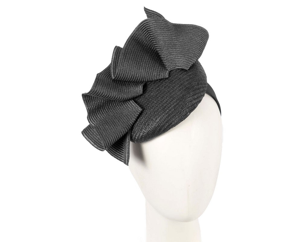 Black pillbox fascinator by Fillies Collection S259