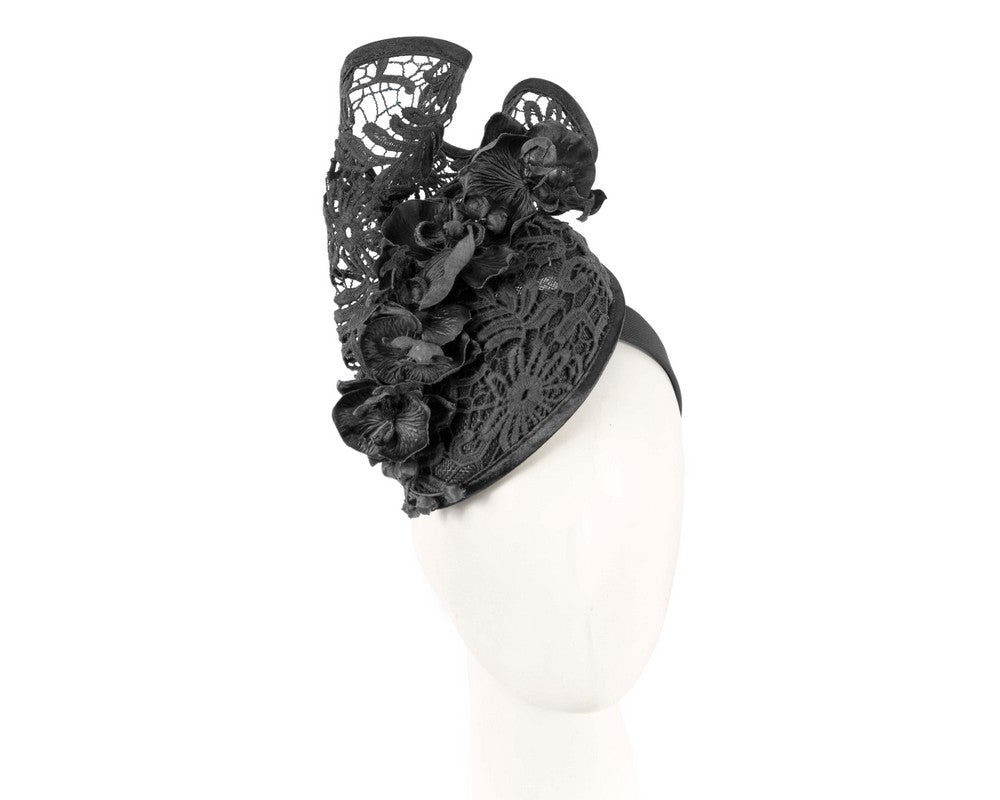 Black lace covered pillbox fascinator.