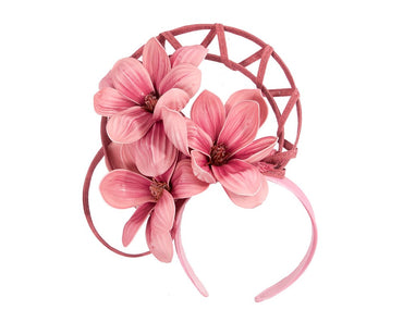 Bespoke dusty pink flower fascinator by Fillies Collection