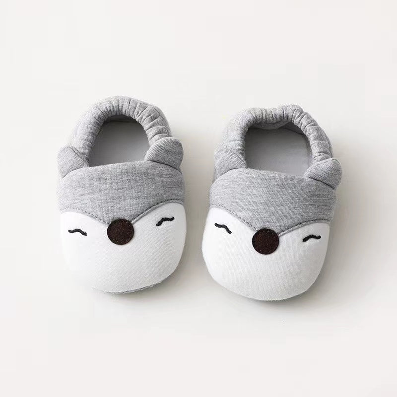 Baby Cartoon Animal Embroidered Graphic Cotton Filling Design Warm Toddle Shoes